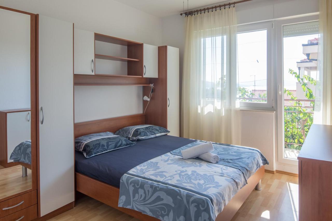 Apartment Pepica Trogir Exterior photo