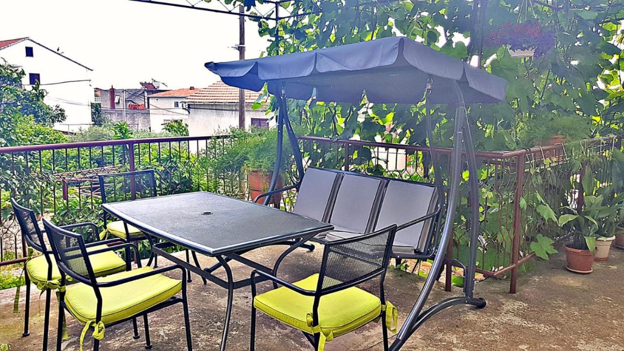 Apartment Pepica Trogir Exterior photo